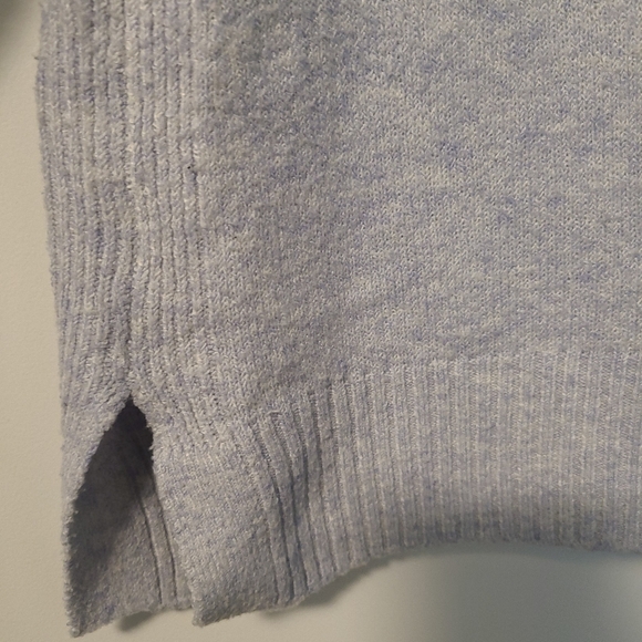 Tahari Sweater with Front Pockets - Picture 4 of 4